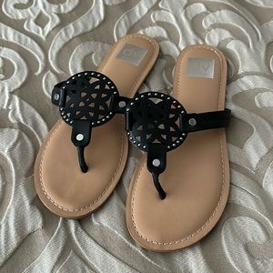 DOLCE VITA Sandals NWT